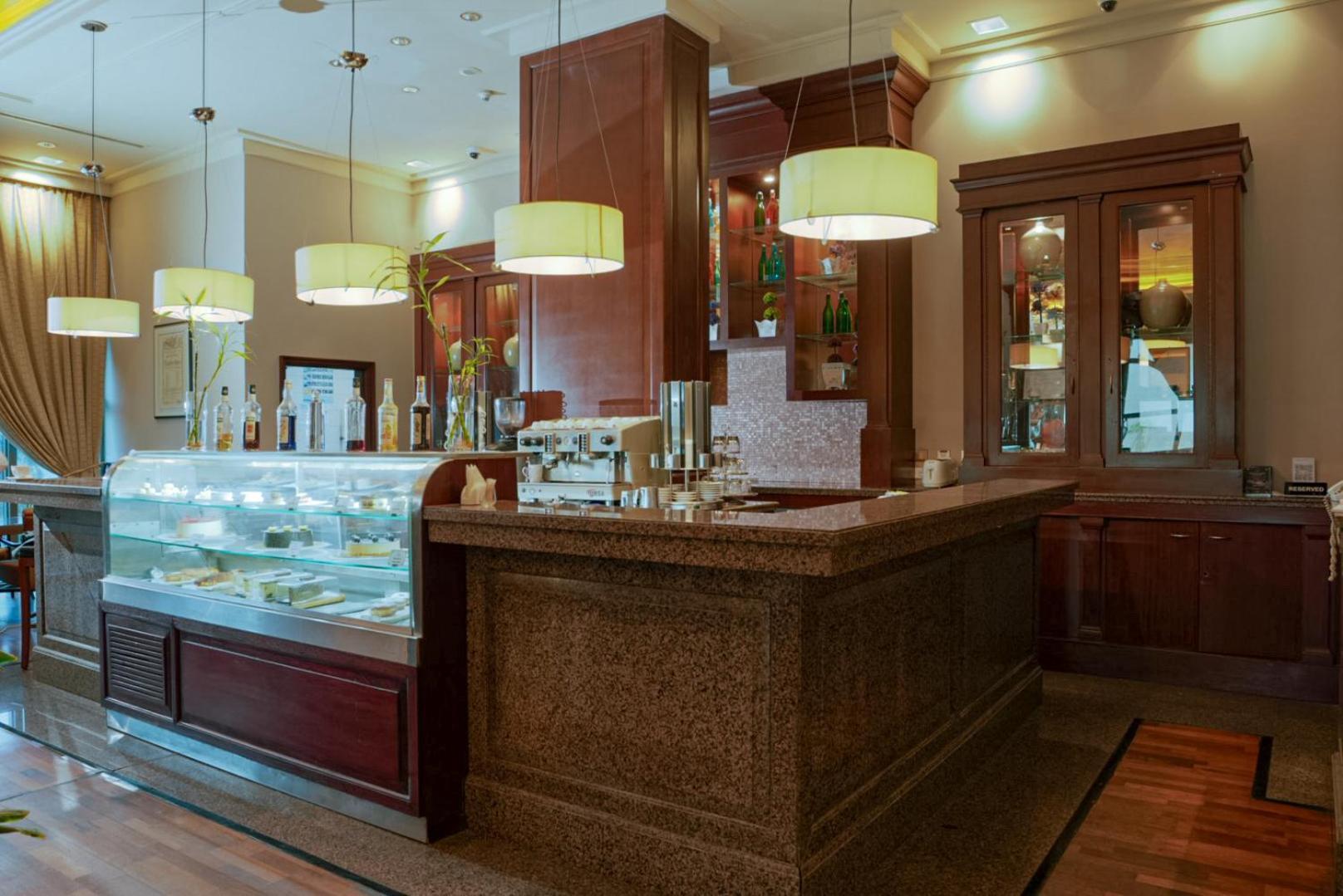 Sheraton Dammam Hotel & Convention Centre Dış mekan fotoğraf