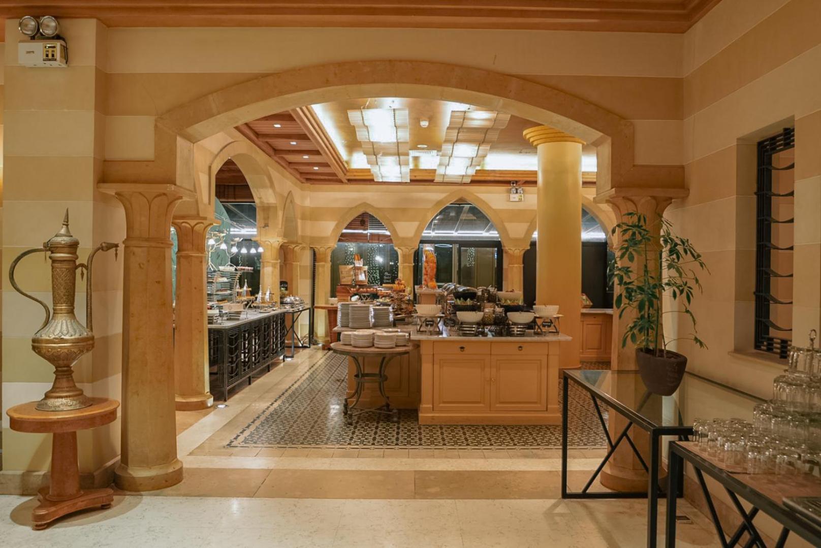 Sheraton Dammam Hotel & Convention Centre Dış mekan fotoğraf